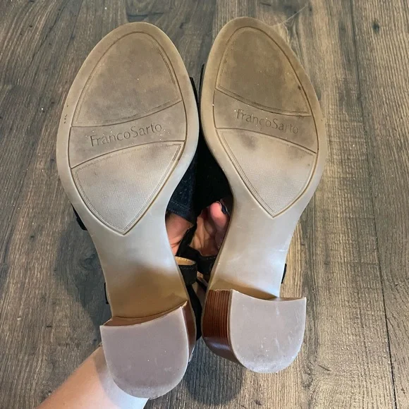 Franco Sarto Black Lug Sole Sandals Women Size 7.5 - Picture 2 of 5